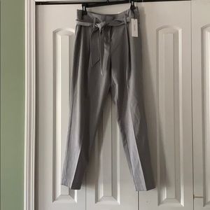 NWT Calvin Klein Pleated Tie belt pants
